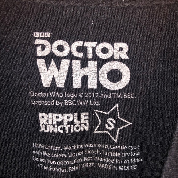 Ripple Junction Doctor Who Graphic Tee - Picture 3 of 11